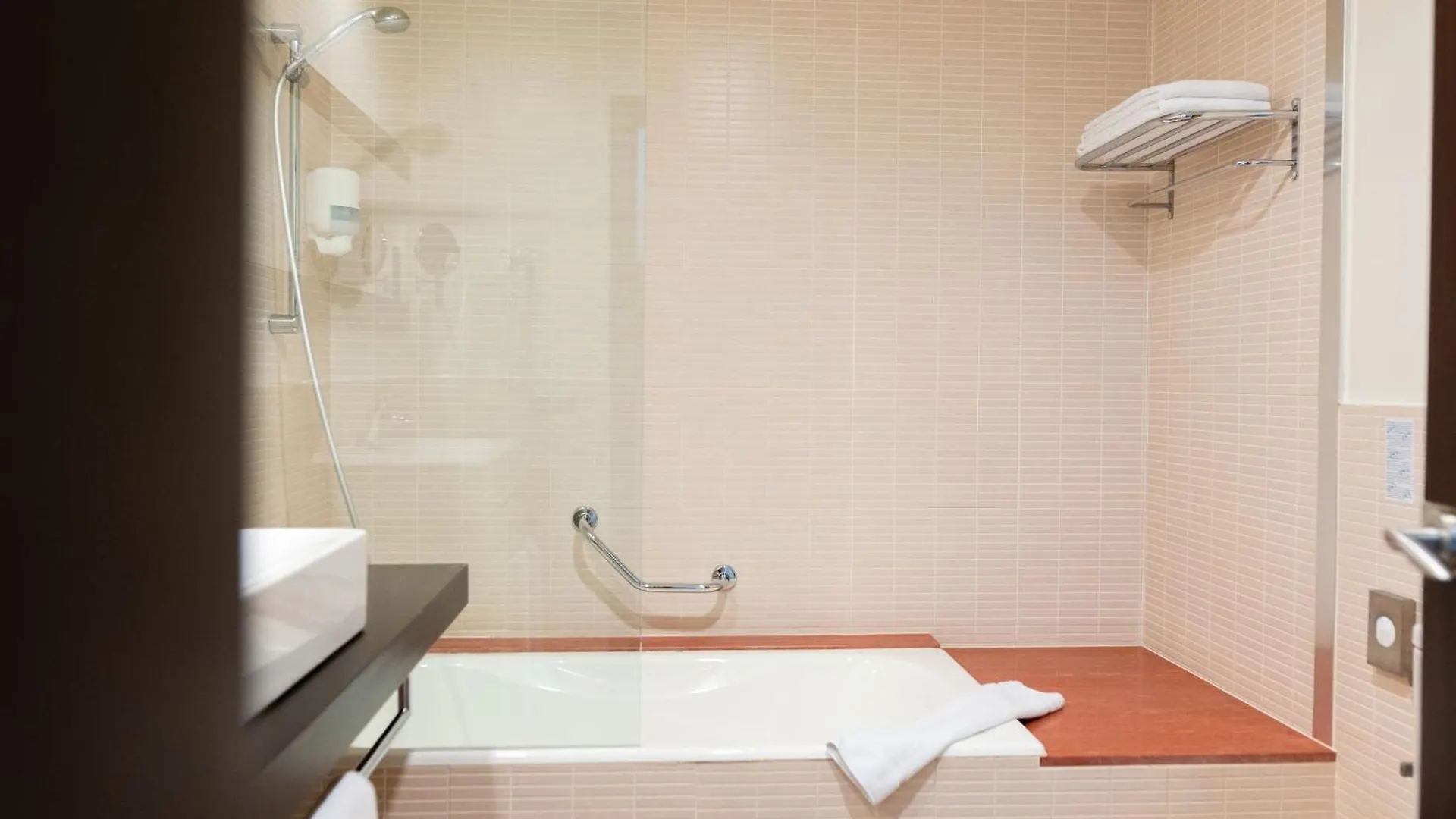 ***  Hotel Loar Ferreries Spain