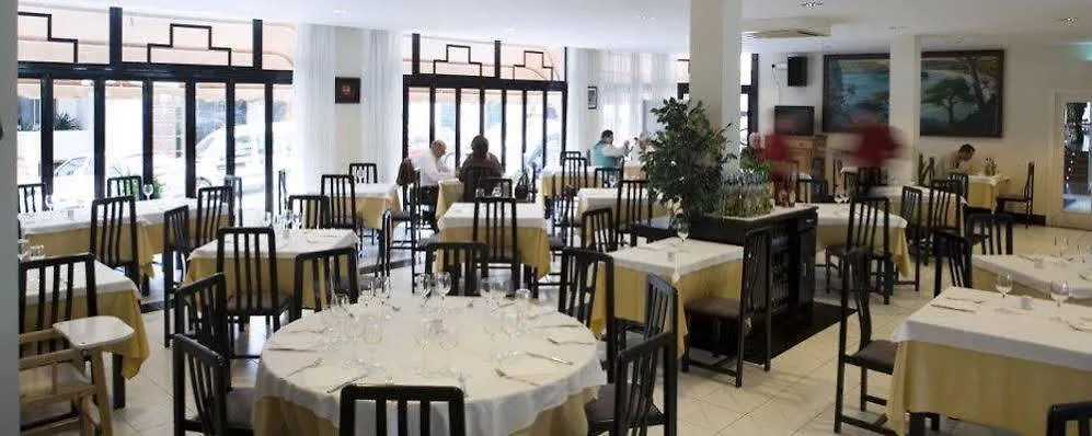 Hotel Loar Ferreries 3*,  Spain